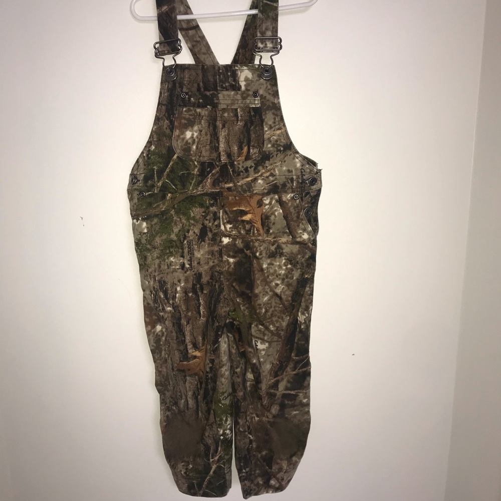 4T Cabela’s camo overalls- excellent condition!